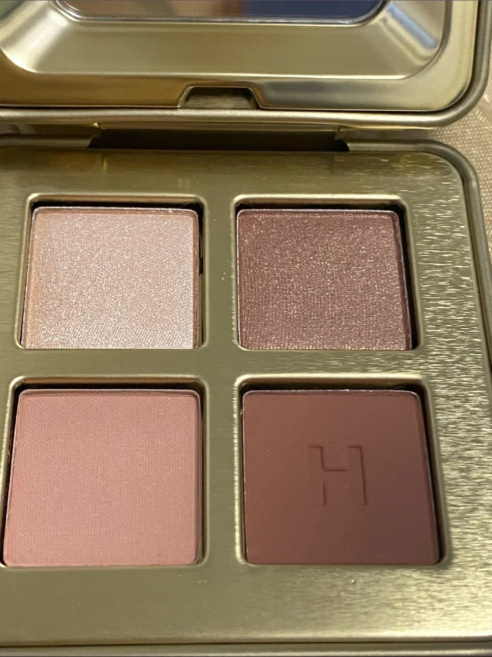Hourglass Neutral Eyeshadow Quad Palette - Gold Compact limited edition New